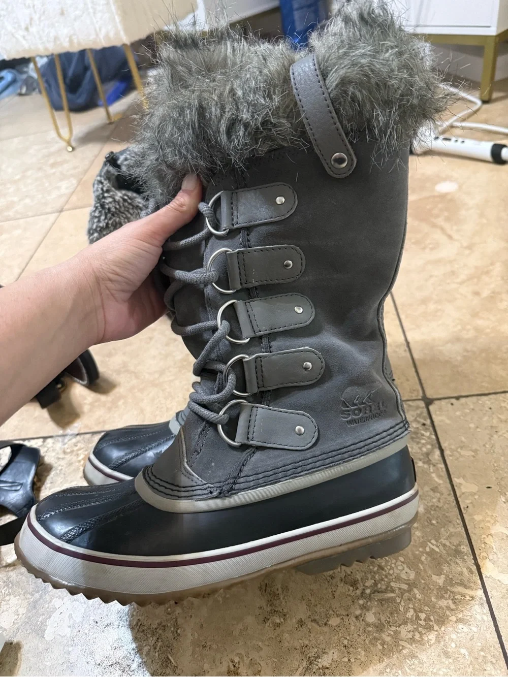 Sorel Grey Faux-Fur Lace-Up Waterproof Winter Boots